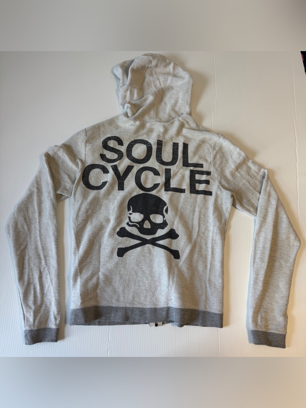 SoulCycle Gray Skull Graphic Full Zip Hoodie Sweatshirt Size L Y2K Biker